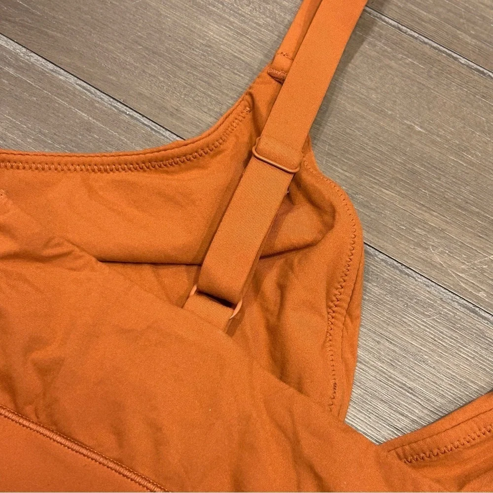 SKIMS Wear Everywhere Crossover Bralette - Picture 6 of 8